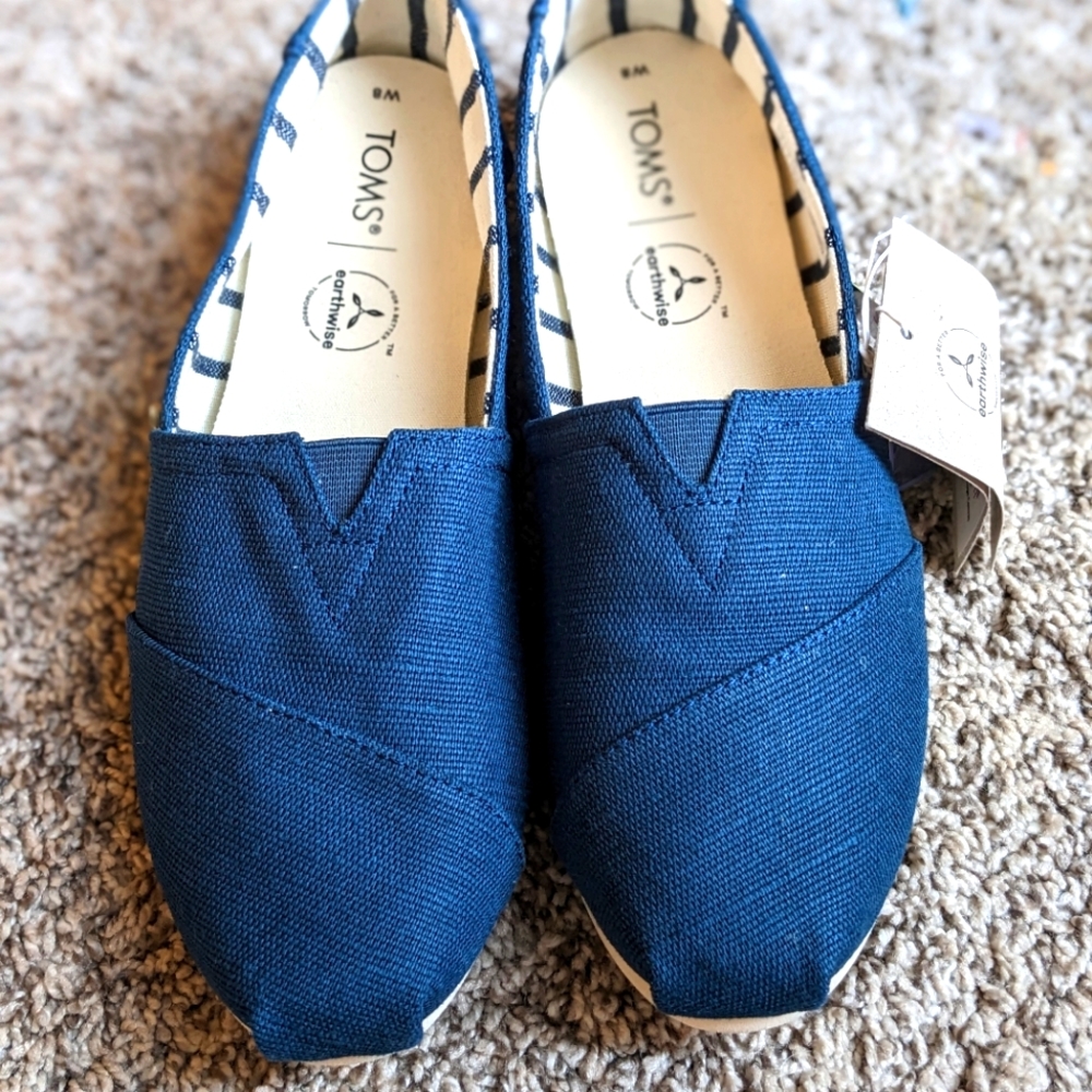 Toms women alpargata size 8 women